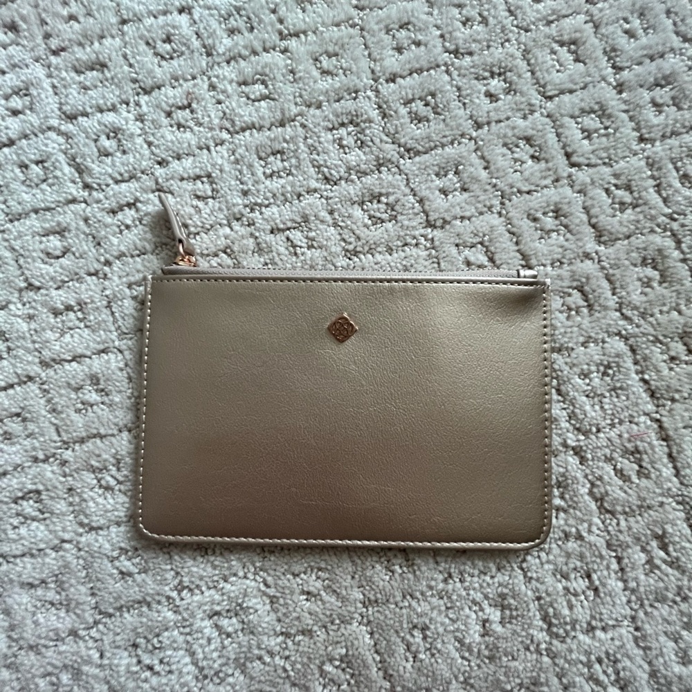 Kendra Scott Zipper Pouch New Without Tags